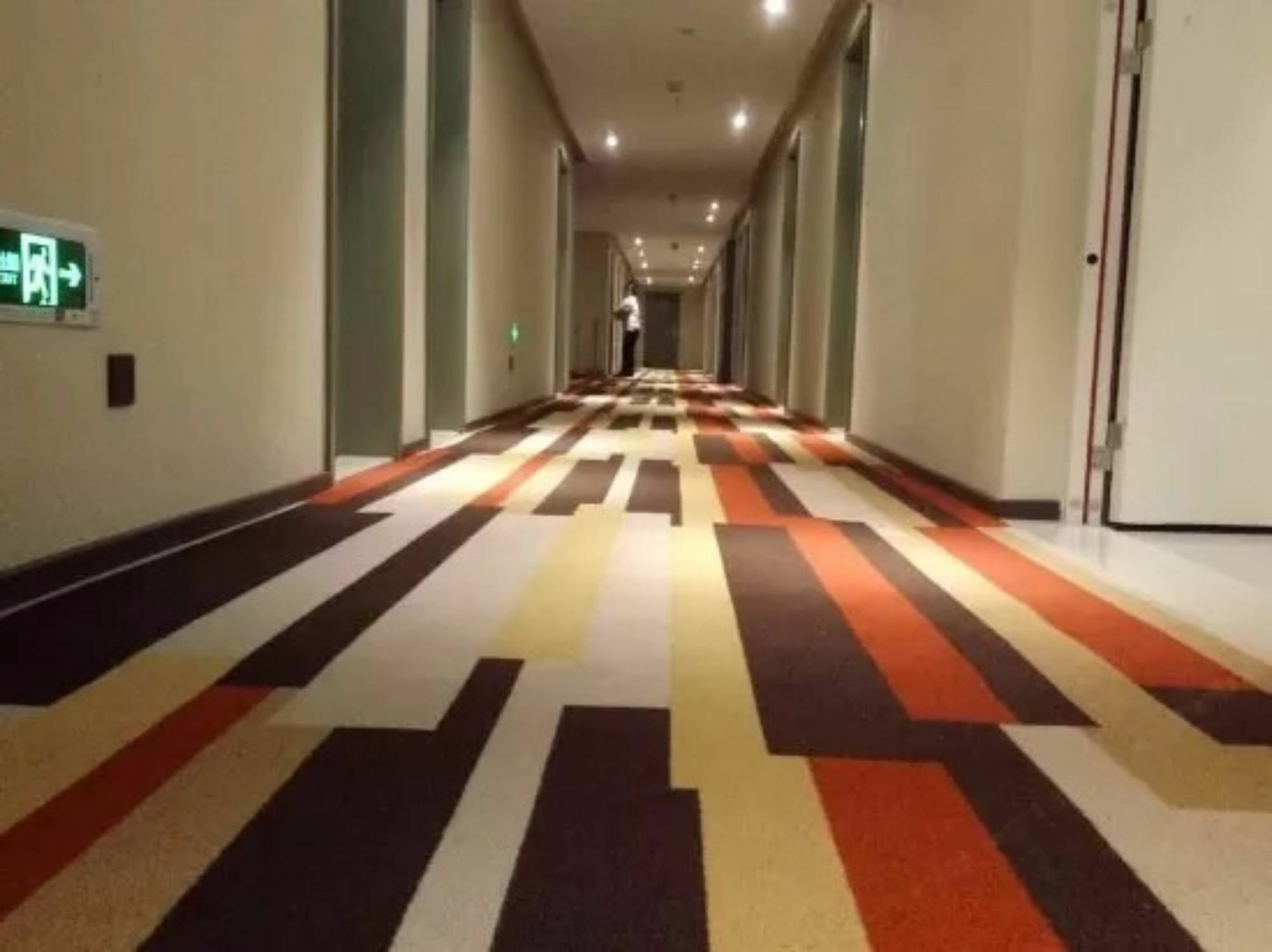 צ'נגדו Ibis Dujiangyan Hotel מראה חיצוני תמונה