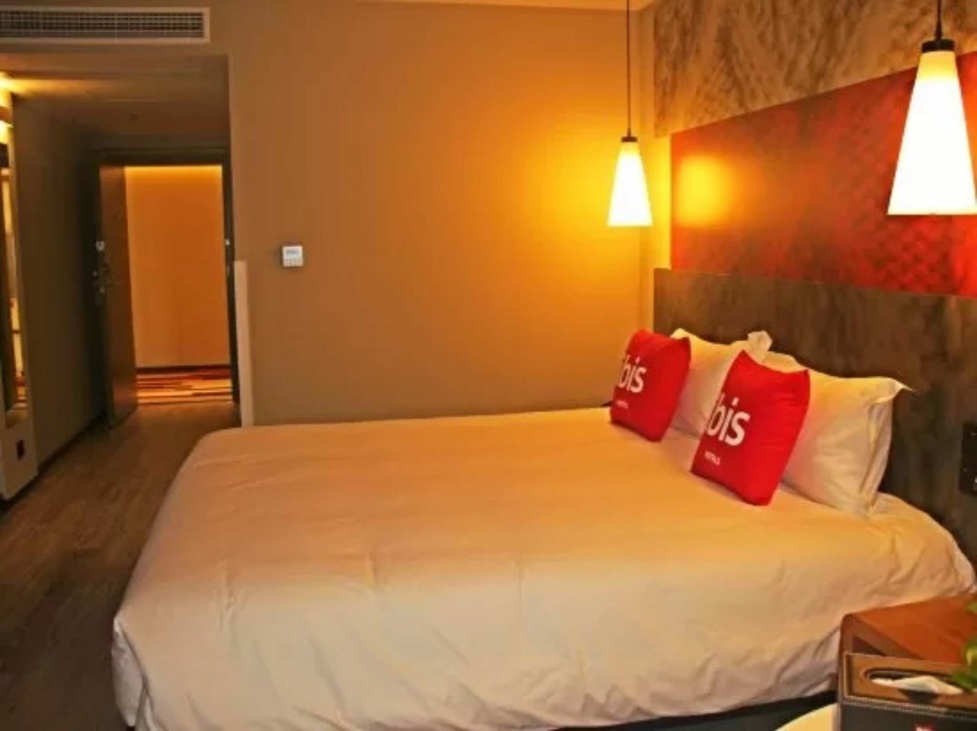 צ'נגדו Ibis Dujiangyan Hotel מראה חיצוני תמונה